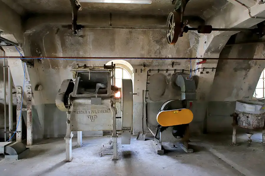 118 | 2023 | Oberlenningen | Papierfabrik Scheufelen | © carsten riede fotografie