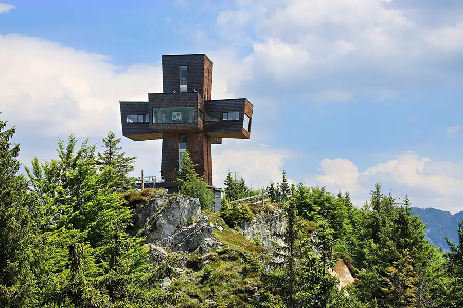 019 | 2023 | Buchensteinwand | Jakobskreuz | © carsten riede fotografie