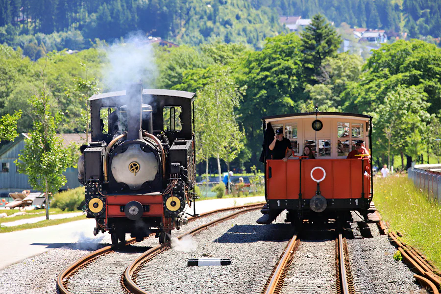 053 | 2023 | Pertisau am Achensee | Achenseebahn | © carsten riede fotografie