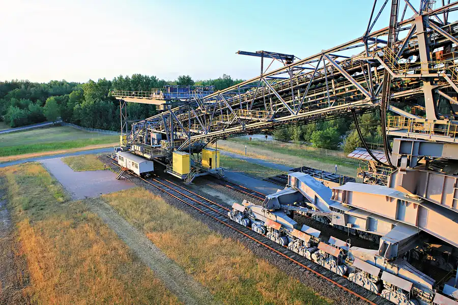 053 | 2023 | Lichterfeld | Abraumförderbrücke F60 | © carsten riede fotografie