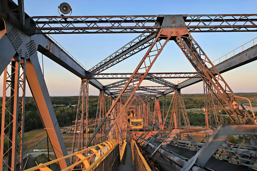 060 | 2023 | Lichterfeld | Abraumförderbrücke F60 | © carsten riede fotografie