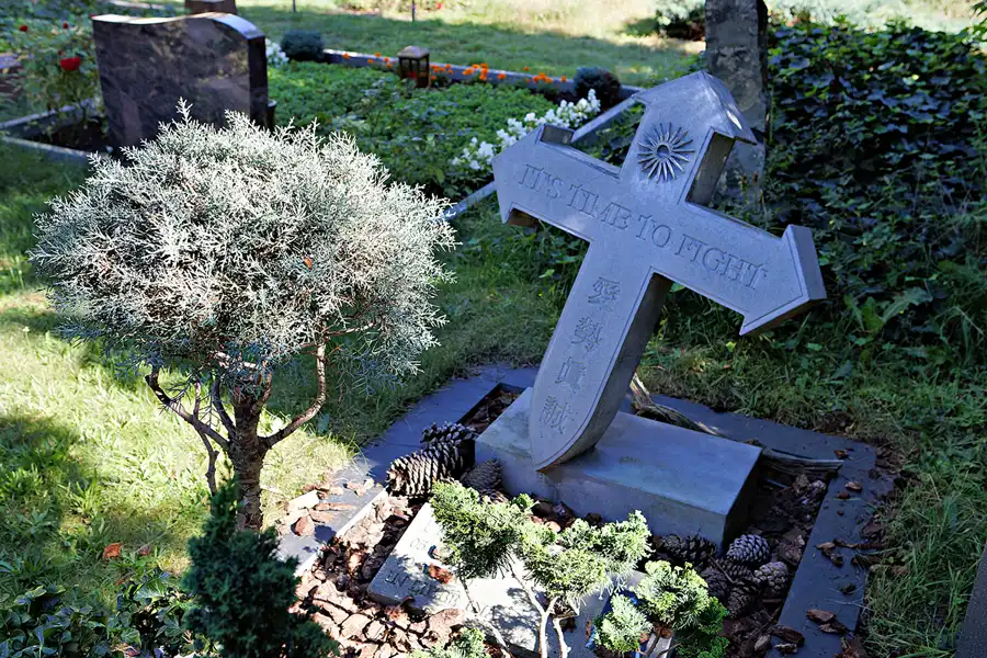 015 | 2023 | Berlin | Friedhof Berlin – II. Sophien-Friedhof | © carsten riede fotografie