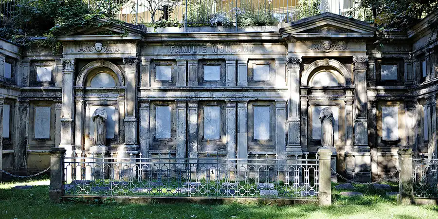 048 | 2023 | Berlin | St. Elisabeth Kirchhof I | © carsten riede fotografie