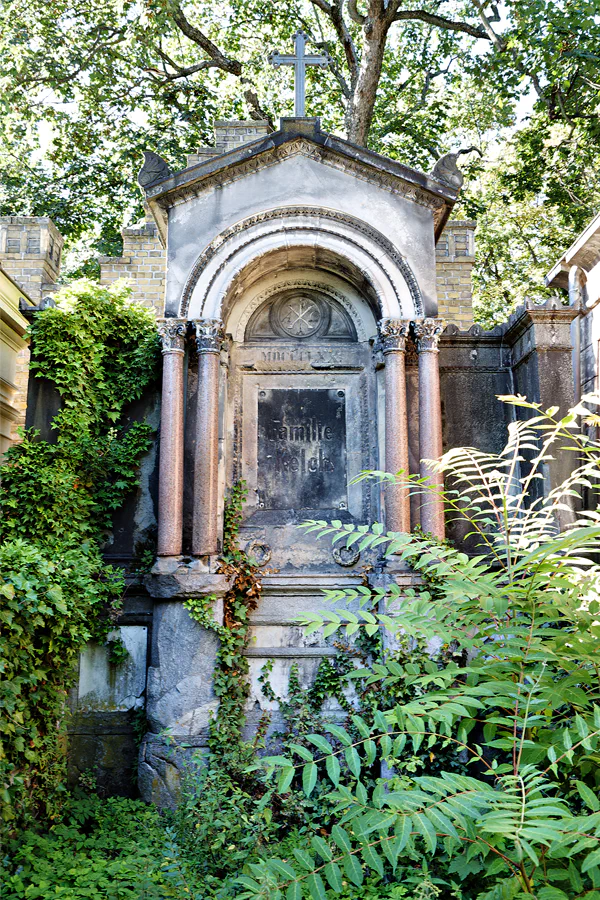 019 | 2023 | Berlin | Friedhof Berlin – II. Sophien-Friedhof | © carsten riede fotografie