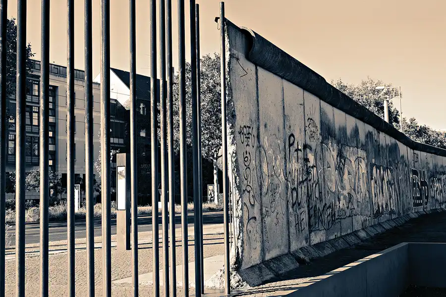 022 | 2023 | Berlin | Bernauer Strasse – Gedenkstätte Berliner Mauer | © carsten riede fotografie