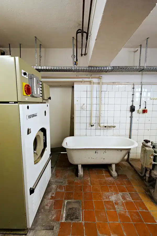 053 | 2023 | Berlin | Untersuchungshaftanstalt des Ministeriums für Staatssicherheit der DDR (MfS) Hohenschönhausen – Das Strafgefangenenarbeitskommando der Frauen | © carsten riede fotografie