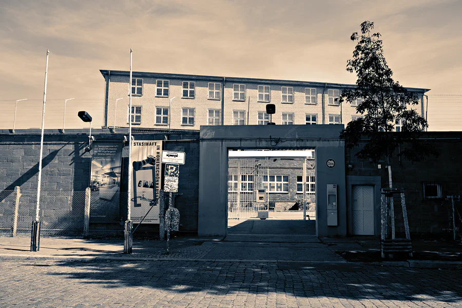 001 | 2023 | Berlin | Untersuchungshaftanstalt des Ministeriums für Staatssicherheit der DDR (MfS) Hohenschönhausen | © carsten riede fotografie