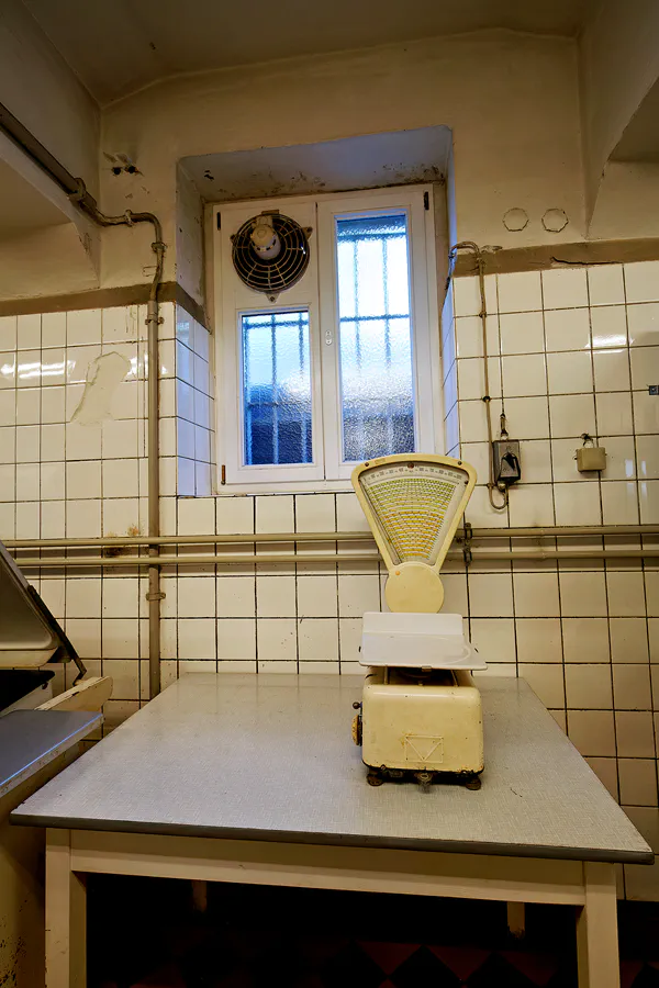 032 | 2023 | Berlin | Untersuchungshaftanstalt des Ministeriums für Staatssicherheit der DDR (MfS) Hohenschönhausen – Das Strafgefangenenarbeitskommando der Frauen | © carsten riede fotografie