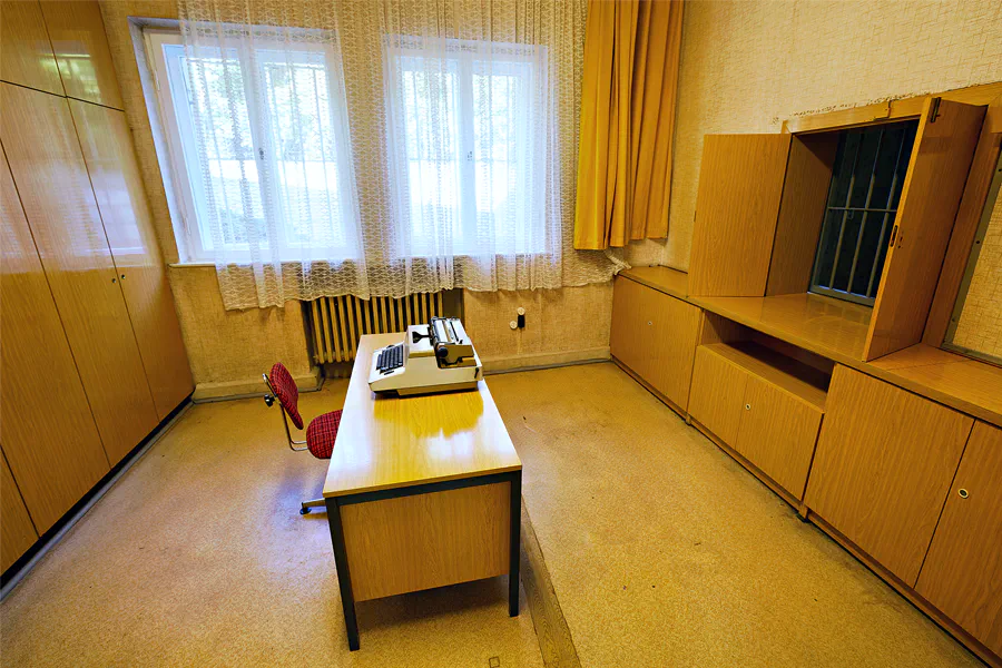 075 | 2023 | Berlin | Untersuchungshaftanstalt des Ministeriums für Staatssicherheit der DDR (MfS) Hohenschönhausen | © carsten riede fotografie