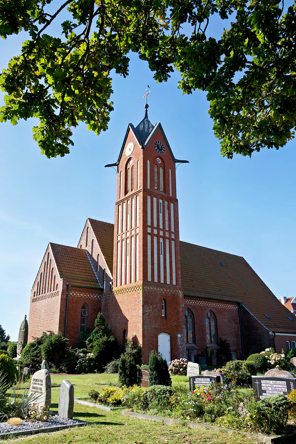 008 | 2023 | Langeoog | Inselkirche | © carsten riede fotografie