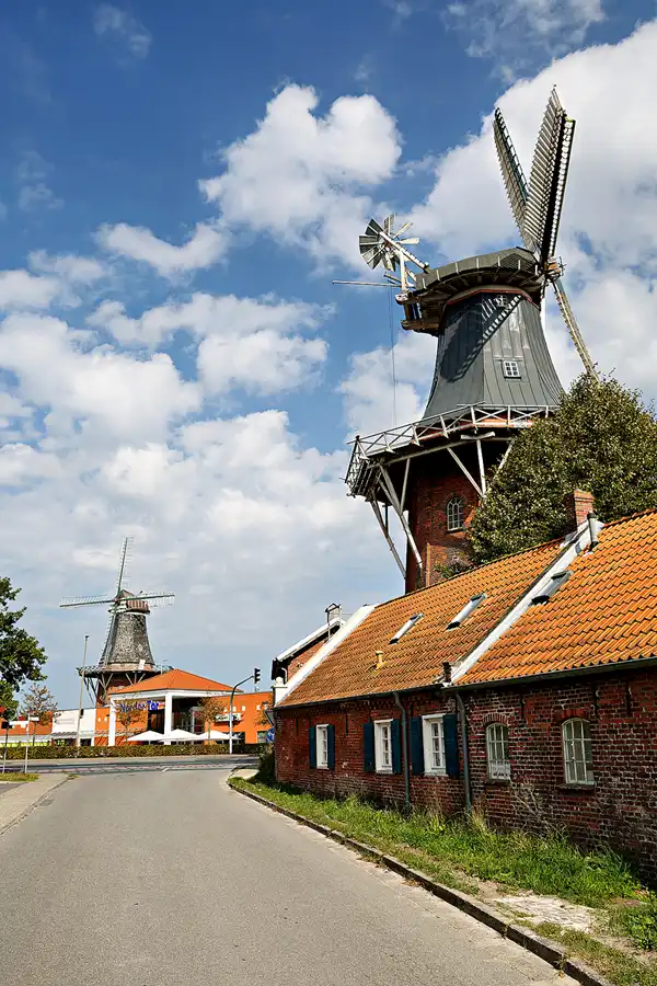 072 | 2023 | Norden | Deichmühle + Gnurre-Mühle Frisia | © carsten riede fotografie