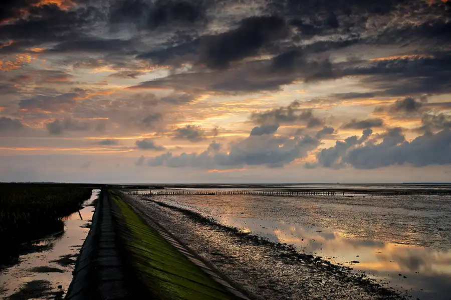 050 | 2023 | Harlesiel | © carsten riede fotografie