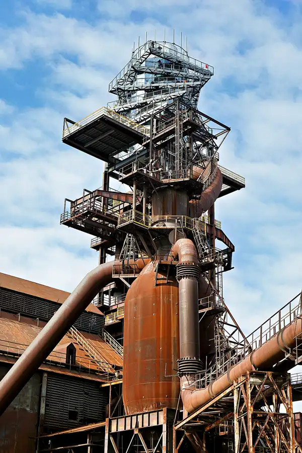 111 | 2023 | Ostrava | Dolni Vitkovive – Witkowitzer Eisenwerke – Bolt Tower | © carsten riede fotografie