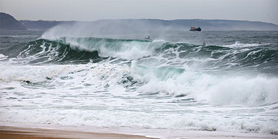 019 | 2023 | Nazare | Praia do Norte – Big Waves Nazare | © carsten riede fotografie