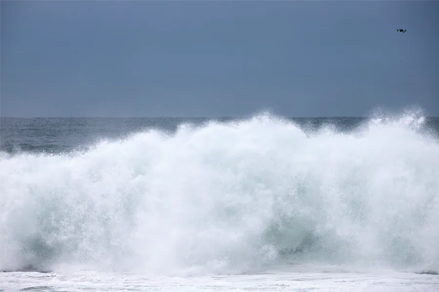 113 | 2023 | Nazare | Praia do Norte – Big Waves Nazare | © carsten riede fotografie