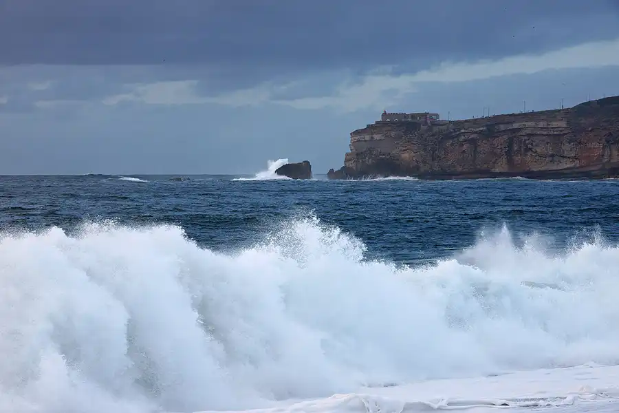 052 | 2023 | Nazare | Farol da Nazare | © carsten riede fotografie