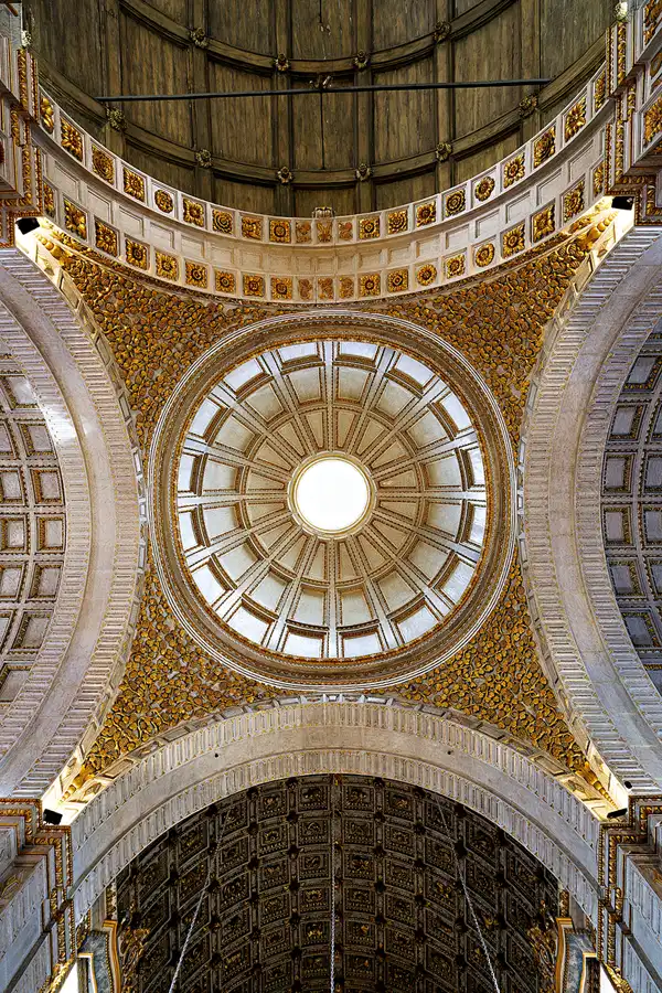 081 | 2023 | Nazare | Santuario de Nossa Senhora da Nazare | © carsten riede fotografie