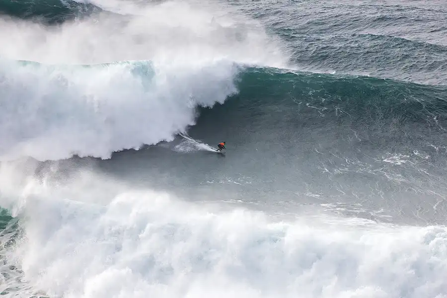 060 | 2023 | Nazare | Praia do Norte – Big Waves Nazare | © carsten riede fotografie