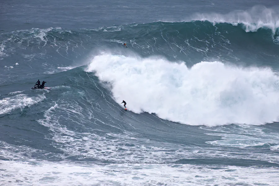 120 | 2023 | Nazare | Praia do Norte – Big Waves Nazare | © carsten riede fotografie