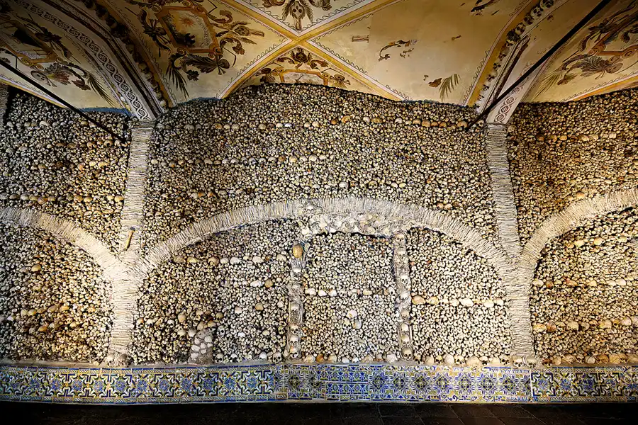 046 | 2023 | Evora | Capela dos Ossos | © carsten riede fotografie