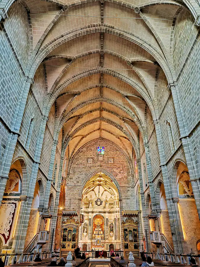 082 | 2023 | Evora | Capela dos Ossos | © carsten riede fotografie