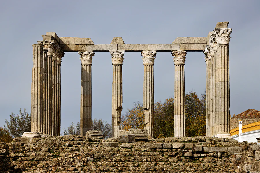 109 | 2023 | Evora | Templo Romano de Evora | © carsten riede fotografie