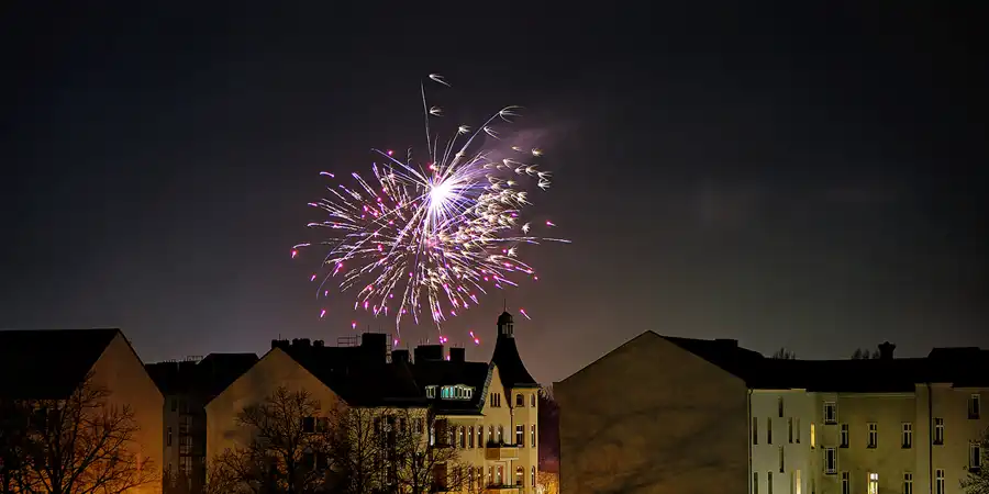 024 | 2024 | Berlin | Silvester-Feuerwerk in Alt-Hohenschönhausen | © carsten riede fotografie