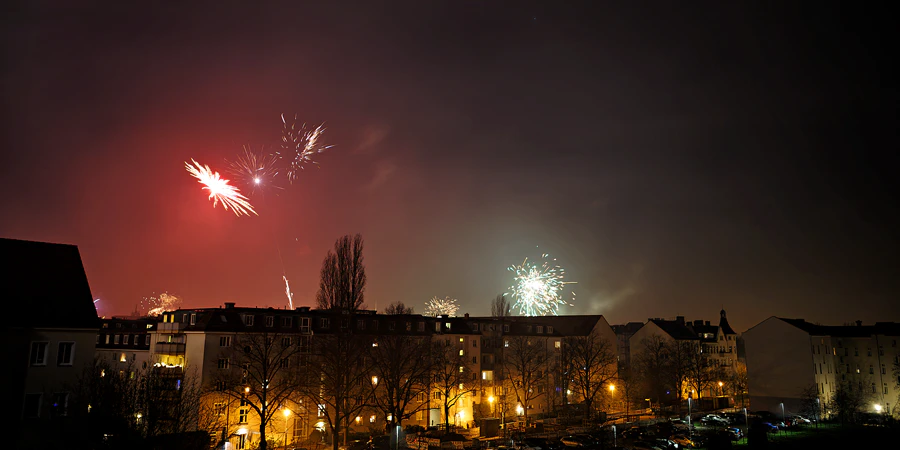 084 | 2024 | Berlin | Silvester-Feuerwerk in Alt-Hohenschönhausen | © carsten riede fotografie