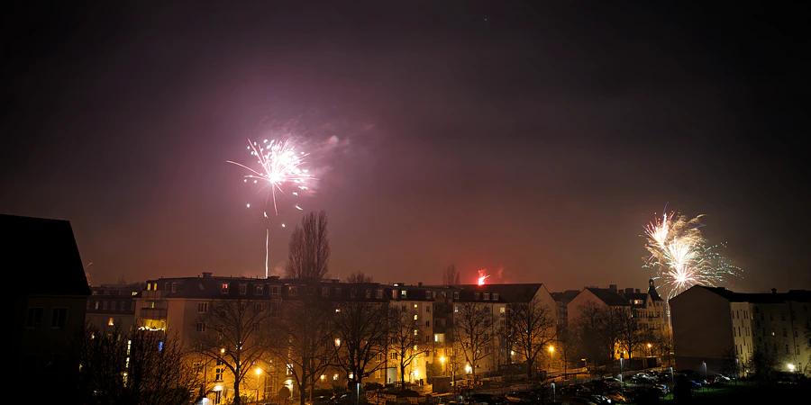 085 | 2024 | Berlin | Silvester-Feuerwerk in Alt-Hohenschönhausen | © carsten riede fotografie