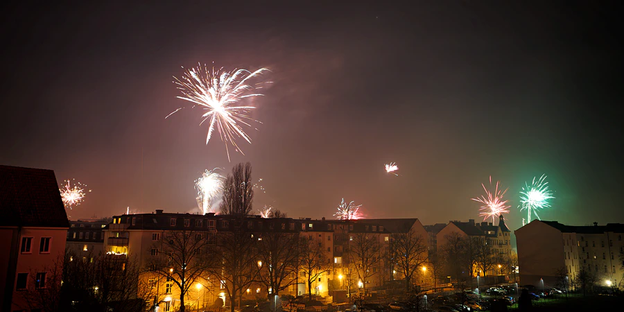087 | 2024 | Berlin | Silvester-Feuerwerk in Alt-Hohenschönhausen | © carsten riede fotografie