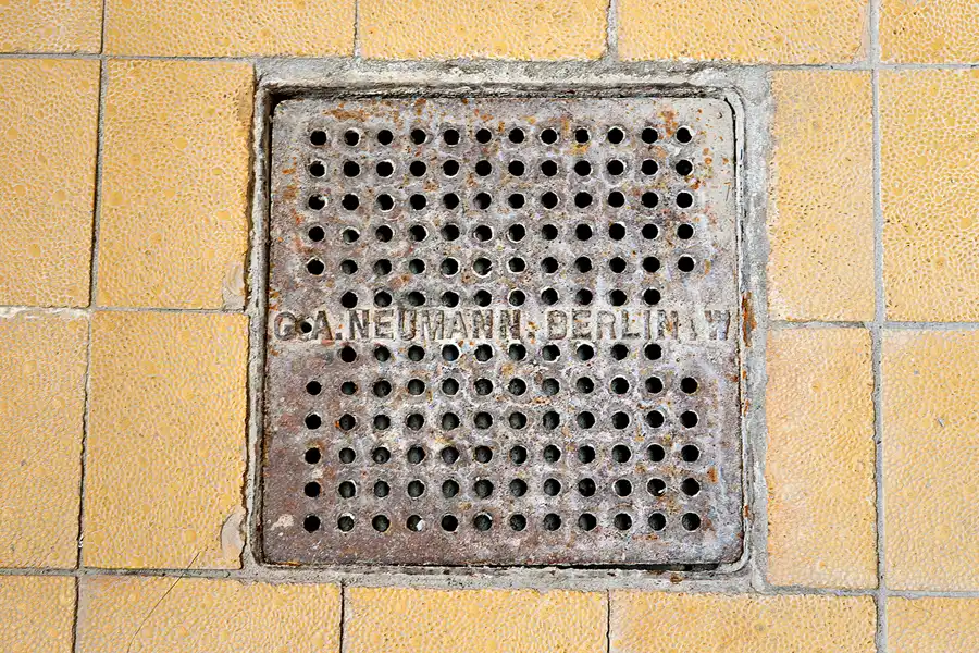 025 | 2024 | Berlin | Stadtbad Lichtenberg – Hubertusbad | © carsten riede fotografie