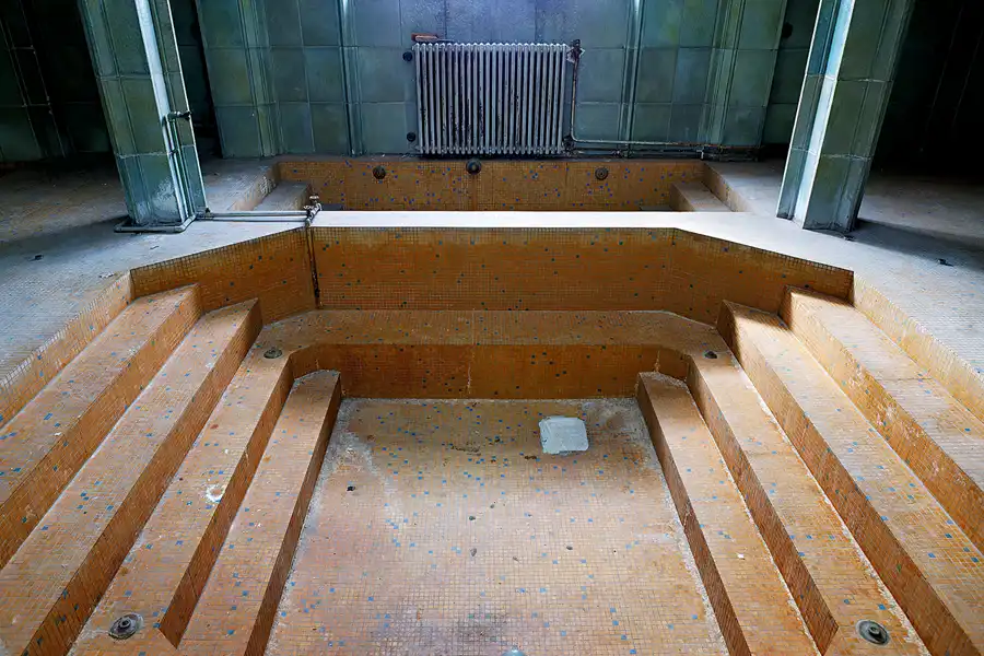 061 | 2024 | Berlin | Stadtbad Lichtenberg – Hubertusbad | © carsten riede fotografie