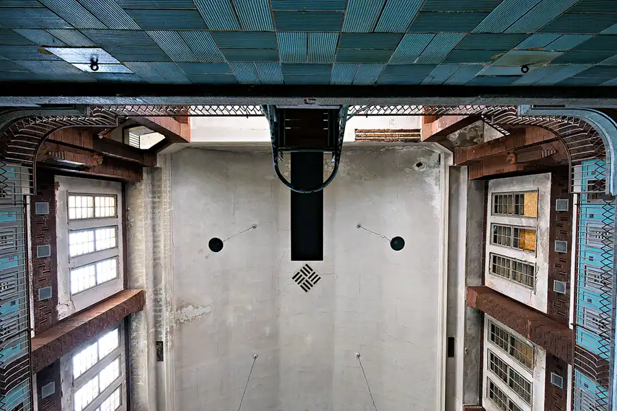 122 | 2024 | Berlin | Stadtbad Lichtenberg – Hubertusbad | © carsten riede fotografie