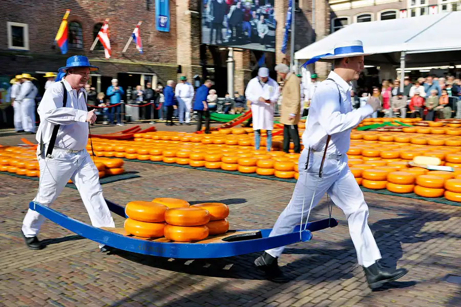 017 | 2024 | Alkmaar | Kaasmarkt | © carsten riede fotografie