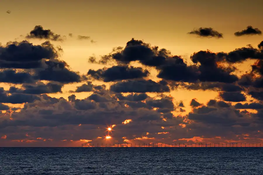 076 | 2024 | Wijk aan Zee | © carsten riede fotografie