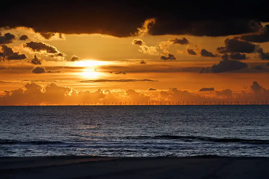 081 | 2024 | Wijk aan Zee | © carsten riede fotografie
