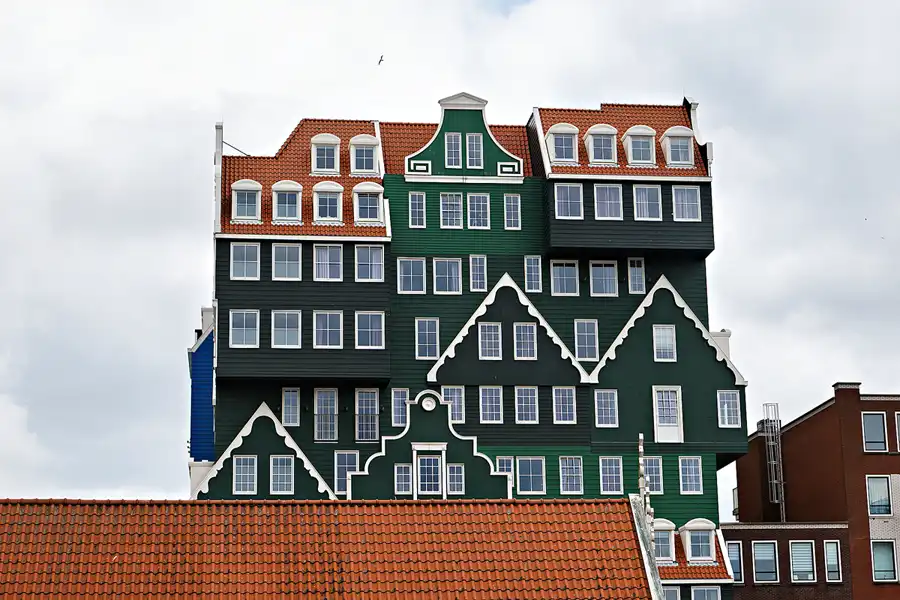 086 | 2024 | Zaandam | Inntel Hotels | © carsten riede fotografie