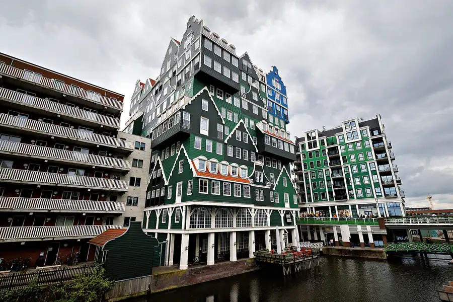 090 | 2024 | Zaandam | Inntel Hotels | © carsten riede fotografie