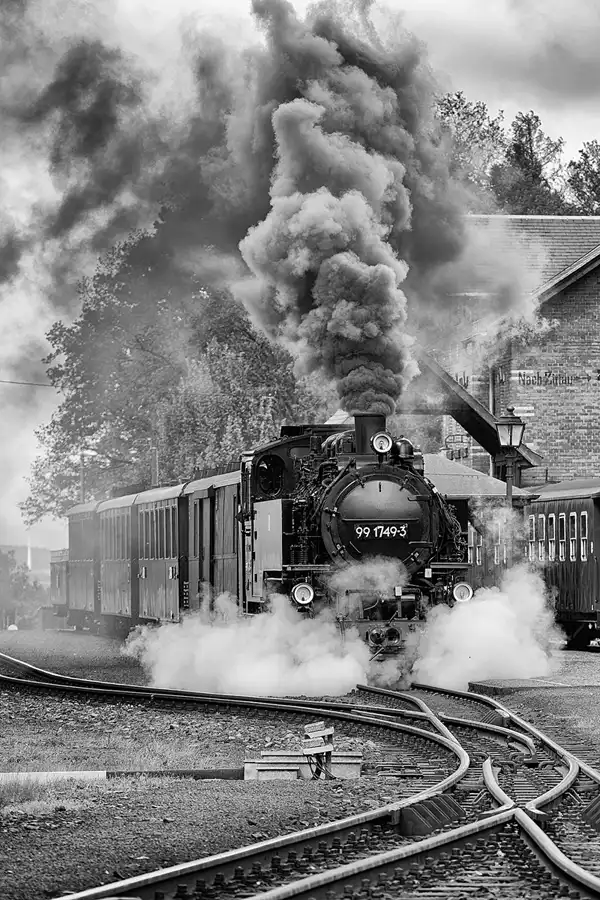 051 | 2024 | Bertsdorf | Zittauer Schmalspurbahn – Bahnhof Bertsdorf | © carsten riede fotografie