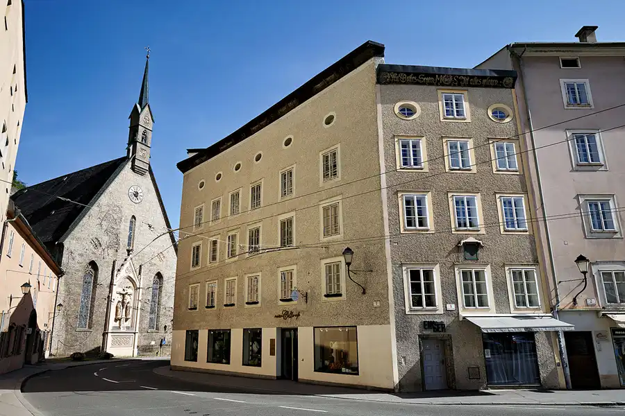 001 | 2024 | Salzburg | © carsten riede fotografie