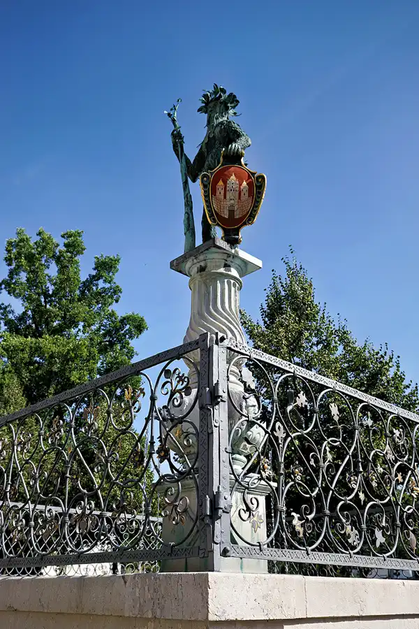 010 | 2024 | Salzburg | © carsten riede fotografie