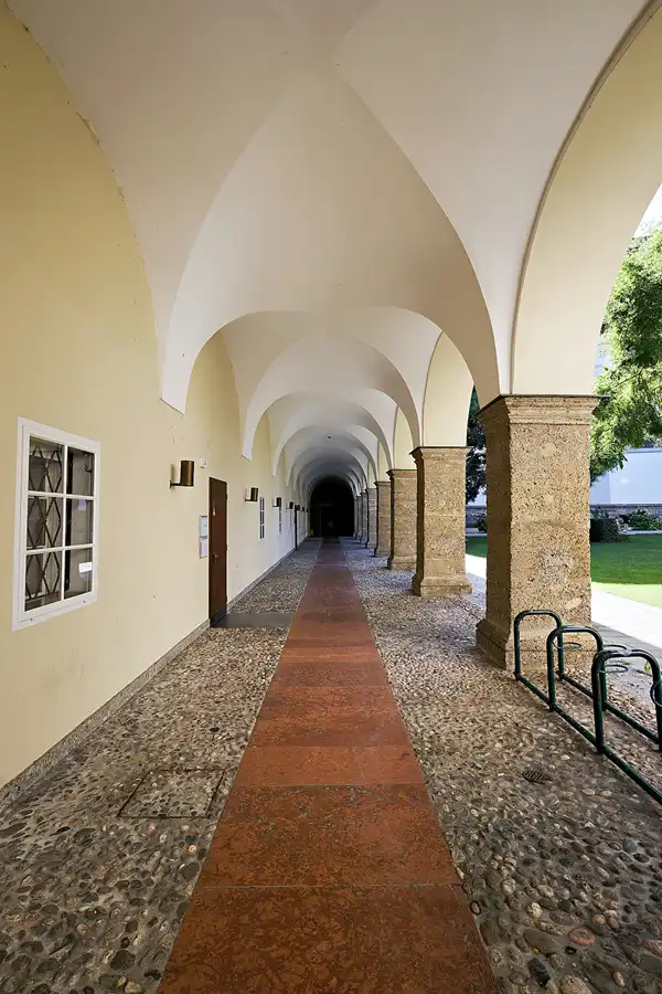 013 | 2024 | Salzburg | © carsten riede fotografie