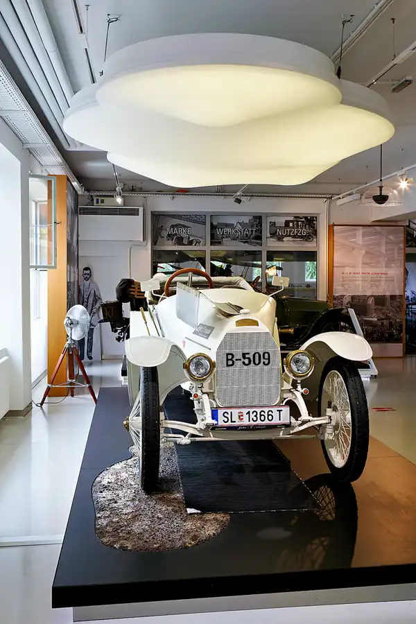 007 | 2024 | Mattsee | Ferdinand Porsche Erlebniswelten fahr(T)raum | © carsten riede fotografie