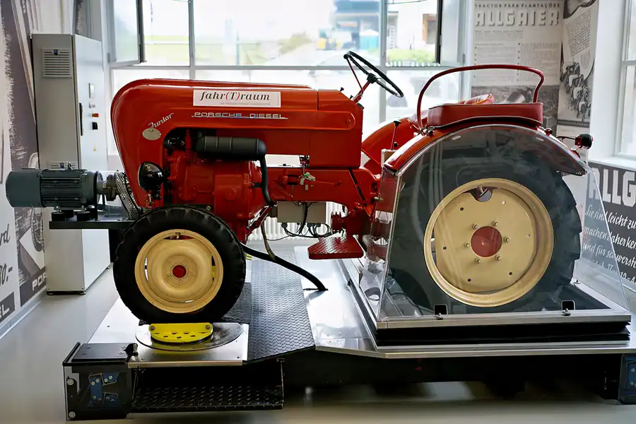 025 | 2024 | Mattsee | Ferdinand Porsche Erlebniswelten fahr(T)raum | © carsten riede fotografie