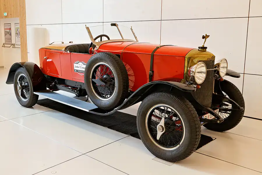 034 | 2024 | Mattsee | Ferdinand Porsche Erlebniswelten fahr(T)raum | © carsten riede fotografie