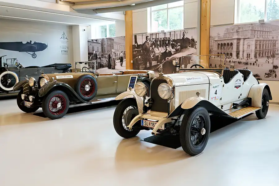 043 | 2024 | Mattsee | Ferdinand Porsche Erlebniswelten fahr(T)raum | © carsten riede fotografie