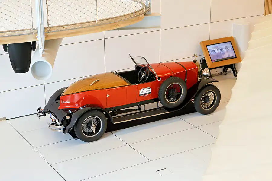 053 | 2024 | Mattsee | Ferdinand Porsche Erlebniswelten fahr(T)raum | © carsten riede fotografie