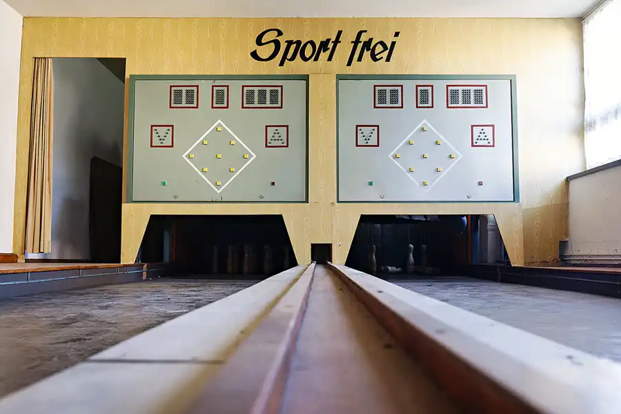 054 | 2024 | Grünhainichen OT Borstendorf | Kulturhaus Neues Leben – Betriebskulturhaus VEB Papierfabriken Grünhainichen | © carsten riede fotografie