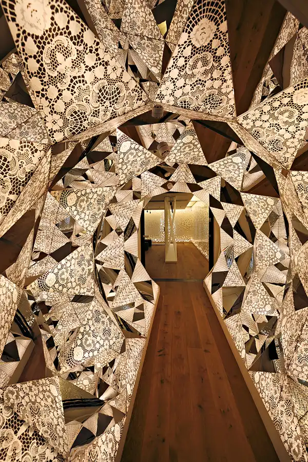 052 | 2024 | Plauen | Fabrik der Fäden – Weisbachsches Haus Plauen – Deutsches Forum für Textil und Spitze | © carsten riede fotografie