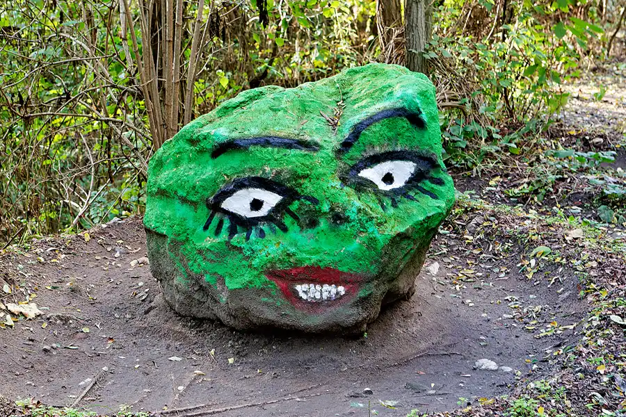 140 | 2024 | Berlin | Field Station Teufelsberg | © carsten riede fotografie